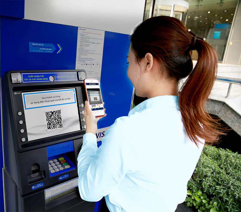 Kích hoạt thẻ Sacombank tại cây ATM