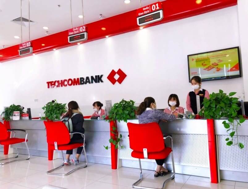 Cách đăng ký Internet Banking Techcombank tại quầy giao dịch