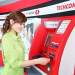 cách rút tiền ATM Techcombank