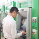 Cách rút tiền ATM VPBANK