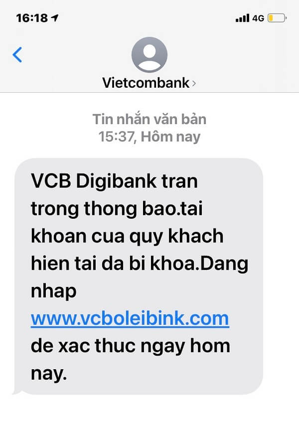 Vì sao tài khoản Vietcombank bị khóa